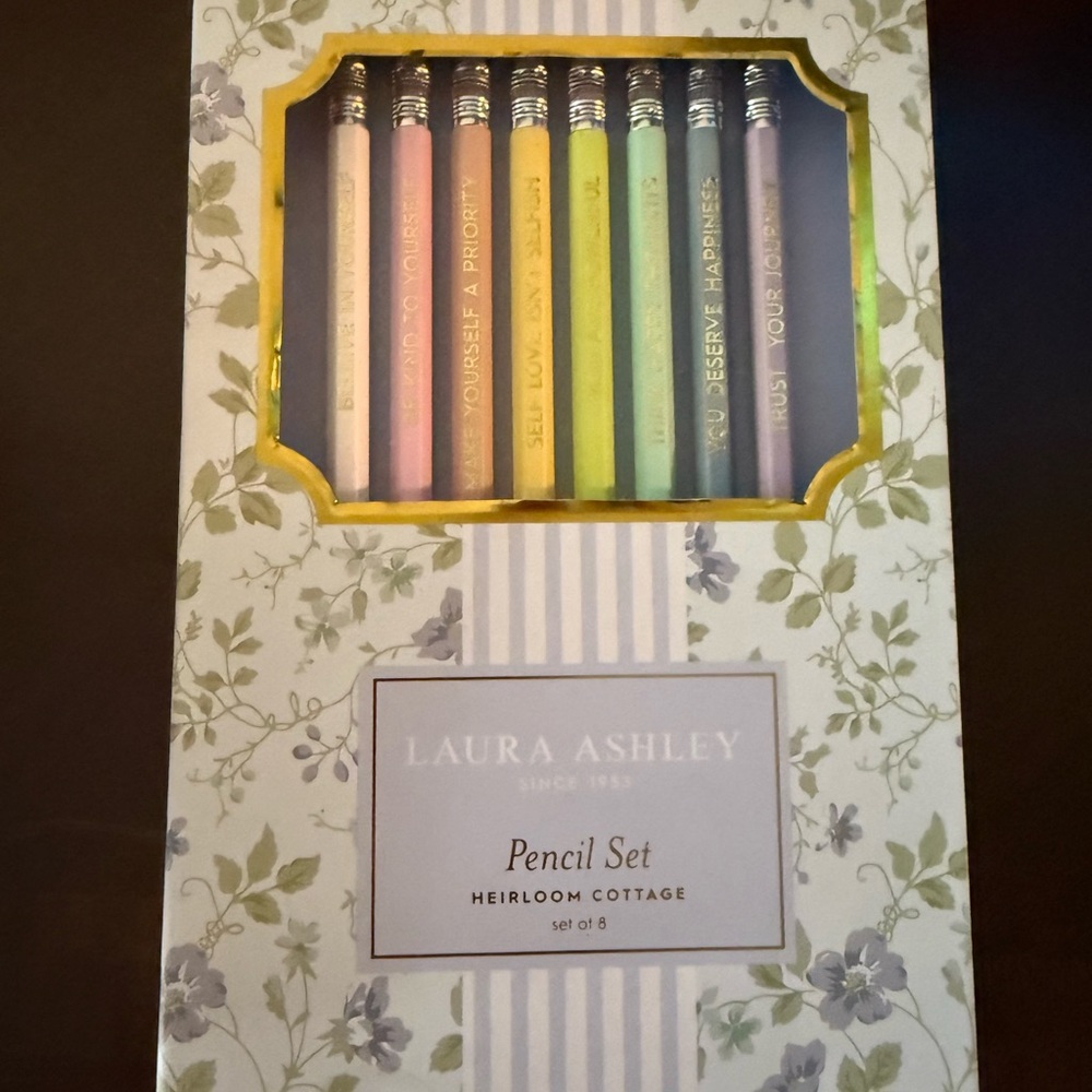NIB Laura Ashley Pastel Pencil Set with Floral Design